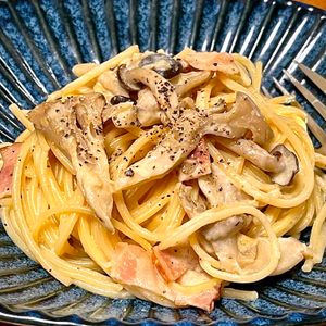 michuの作ってみた!投稿(きのことベーコンのクリームパスタ)