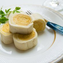 厚焼き玉子のロールサンド