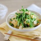 レンジで簡単！豆苗と厚揚げの焦がし醤油ナムル