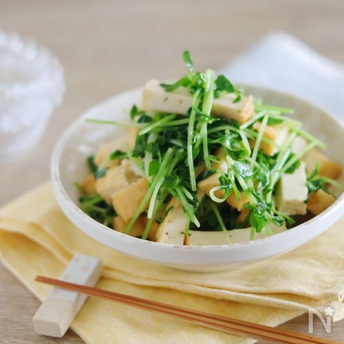 レンジで簡単！豆苗と厚揚げの焦がし醤油ナムル