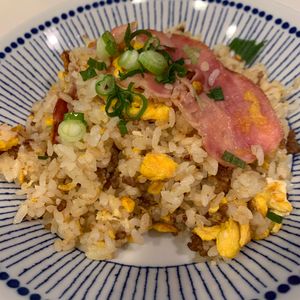 ぐ〜たら子の作ってみた!投稿(【香ばしベーコンの炒飯】安くて早くて旨くて洗い物少ない)