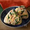 ほうれん草とさけたまごのぷちぷち麦ご飯おにぎり
