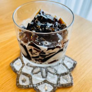 ちひろの作ってみた!投稿(【コーヒーゼリー】材料４つで簡単！混ぜて冷やすだけ)