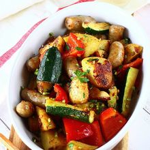 ウインナーと夏野菜のカレー炒め《香ばしい！にんにく醤油》