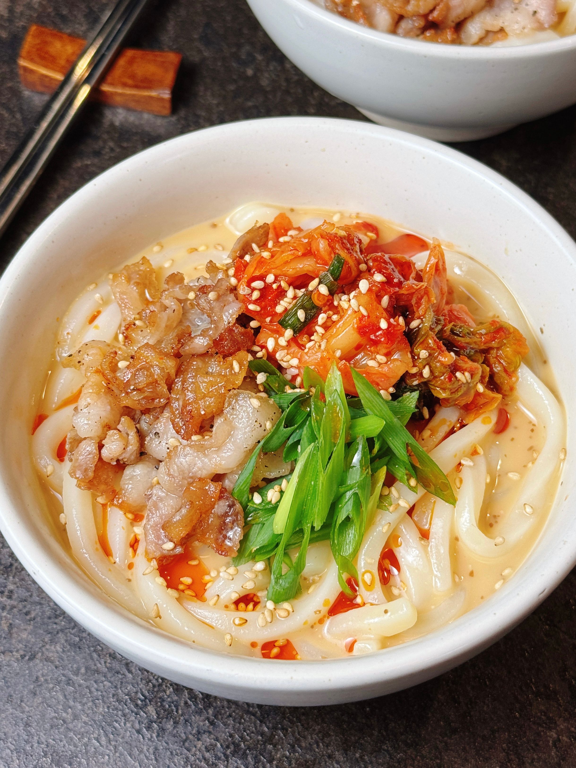 豚キムチの冷やしごまだれうどん