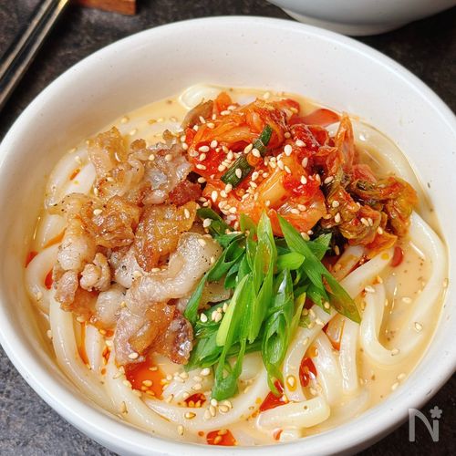 【豚キムチの冷やしゴマだれうどん】夏に最高!パワーレシピ♪