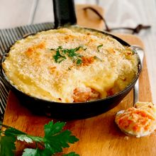 チーズがとろり*ふわふわマッシュポテトとサーモンのグラタン