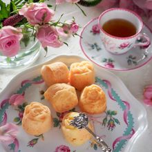 【ホットケーキミックスで】薔薇のひとくちマドレーヌ