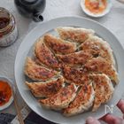 栁川かおりのレシピノート。 vol.44 肉汁あふれる、焼き餃子。