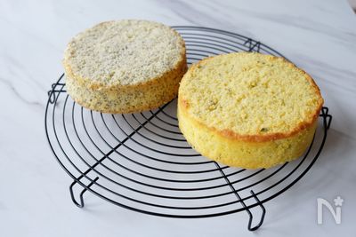 簡単でおしゃれ タイムとレモンのネイキッドケーキ By 大迫 祐子 レシピサイト Nadia ナディア プロの料理家のおいしいレシピ