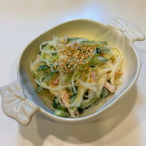 みわの作ってみた!投稿(きゅうりとカニカマと春雨の旨ぽんマヨサラダ)