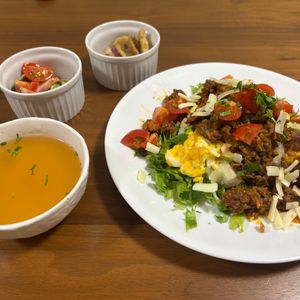こむぎの作ってみた!投稿(簡単でおいしい♩ふわたまタコライス)