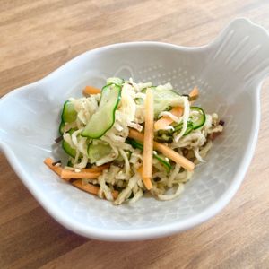 ゆかりの作ってみた!投稿(塩もみ不要♪2分副菜『胡瓜と切り干し大根の梅和え』)