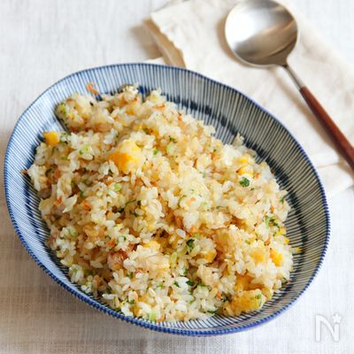 干し海老とねぎの焦がし醤油チャーハン