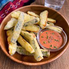 ポテト超え?!カリザクで止まらない「フライドズッキーニ」