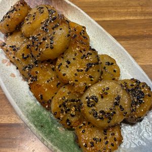 くだもの大好き🧡の作ってみた!投稿(味見でなくなる！長芋のはちみつ胡麻照り焼き♩やみつきおつまみ)