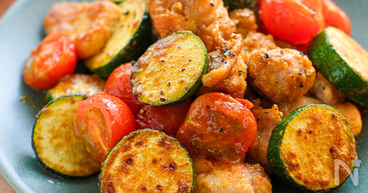 【鶏ズッキーニのトマトカレー炒め】夏野菜×スパイシー♪