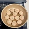 包んでぱくっ♩れんこん入り塩麹つくねの工程3