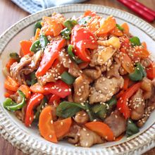 ［豚と夏野菜のコチュジャン炒め］ボリューム満点！お弁当にも◎
