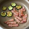 ナスとベーコンのトマトスープ麺の工程2