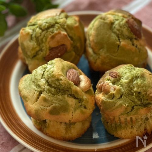 バター不使用！米粉の抹茶マーブルマフィン