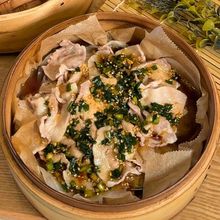 重ねて蒸すだけ！豚しゃぶ大根の香味だれ蒸し