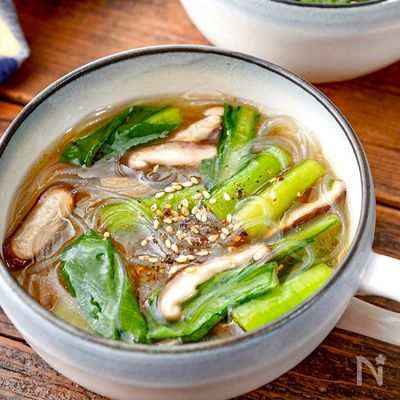 【小松菜きのこ春雨スープ】簡単シンプルな中華スープ♡