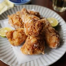 鶏手羽元のニンニク醤油から揚げ