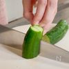 炒めるだけで絶品！ご飯すすむ✨【豚バラときゅうりの甘辛炒め】の工程1