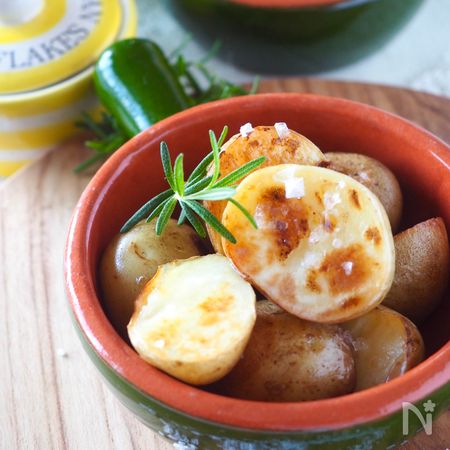 レンジで簡単 新じゃがの塩バター 作り置き つけ合わせにも By 道添明子 あーぴん レシピサイト Nadia ナディア プロの料理家のおいしいレシピ