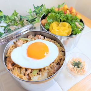 AYANO.•*¨*•.☆の作ってみた!投稿(【ドカンと旨い♡︎旨みたっぷりそば飯】お弁当にも♪節約ごはん)