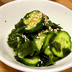 michuの作ってみた!投稿(シンプルだけど無限に食べれる！『きゅうりとわかめの酢の物』)