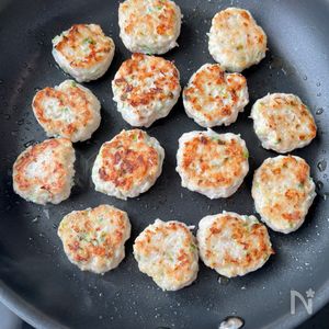 つくね 4901002160432_01.jpg?v=1742388267