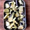 レンジで10分！とろっと味しみ♪【なすのそぼろ煮】の工程1