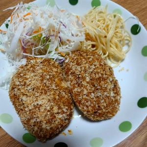 しぃちゃんの作ってみた!投稿(油で揚げない！技アリ♪かぼちゃコロッケ)