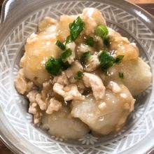 出汁の旨味が広がる♪『里芋のそぼろ煮』里芋の簡単皮むき方法付