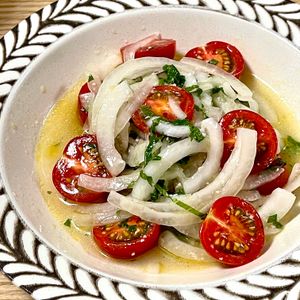 michuの作ってみた!投稿(新玉ねぎと大葉とミニトマトの塩麹マリネ)
