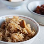 シャキシャキもやしとソーセージのコリアンご飯