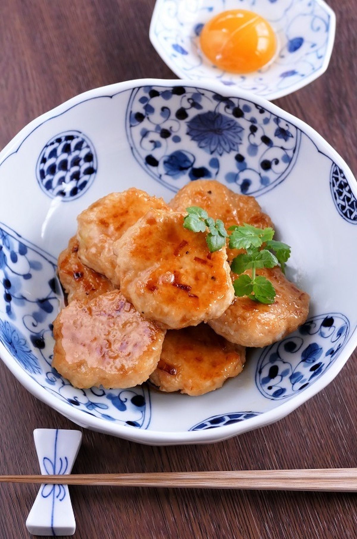 つくね ピリ辛月見つくね | レシピ | エスエスケイフーズ株式会社 - おいしさ