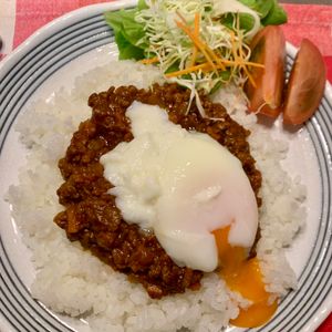 ぐ〜たら子の作ってみた!投稿(野菜たっぷり♩コクうまキーマカレー)