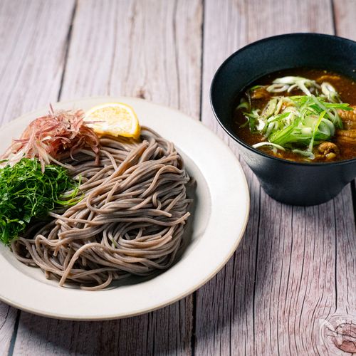シャキシャキスパイシー！カレーつけ蕎麦