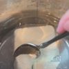子どもが飲み干す！【わかたまスープ】の工程1