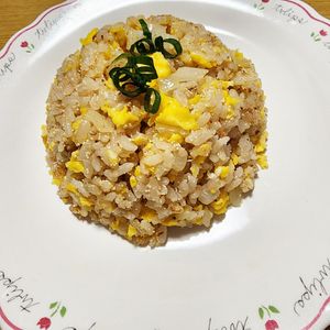 ナムディの作ってみた!投稿(絶品。ラー油でピリ辛！明太子チャーハン【簡単・ランチ】)