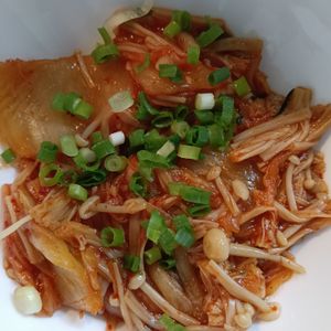 パンダ♪35の作ってみた!投稿(腸活！混ぜるだけ~簡単！えのキムチ)