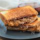 【失敗なし！】ツナとチーズのフライパンホットサンド