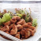鶏むね肉のひとくち照り焼き