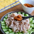 柔らかゆで豚のおろしおかかぽん酢だれ