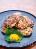 ふわシャキ食感がクセになる！「さば缶つくね」