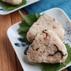 混ぜるだけ簡単！ツナマヨ塩昆布おにぎり