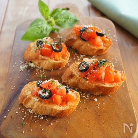 トマトとオリーブのブルスケッタ By 松井さゆり レシピサイト Nadia ナディア プロの料理家のおいしいレシピ